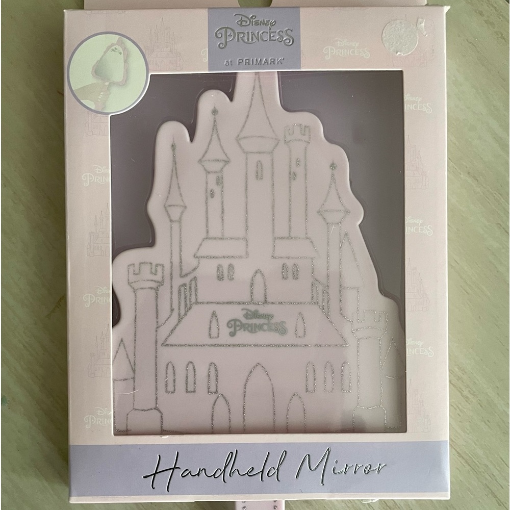 NIB DISNEY PRINCESS CASTLE HANDHELD MIRROR
